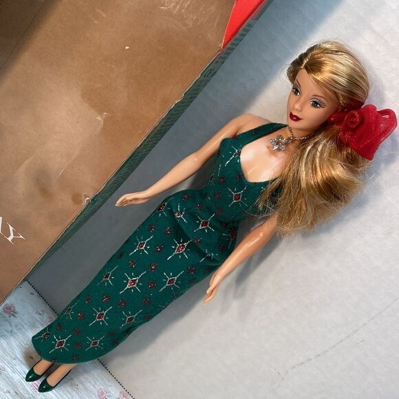 Holiday Surprise Barbie Vintage #27290 - Picture 3 of 4